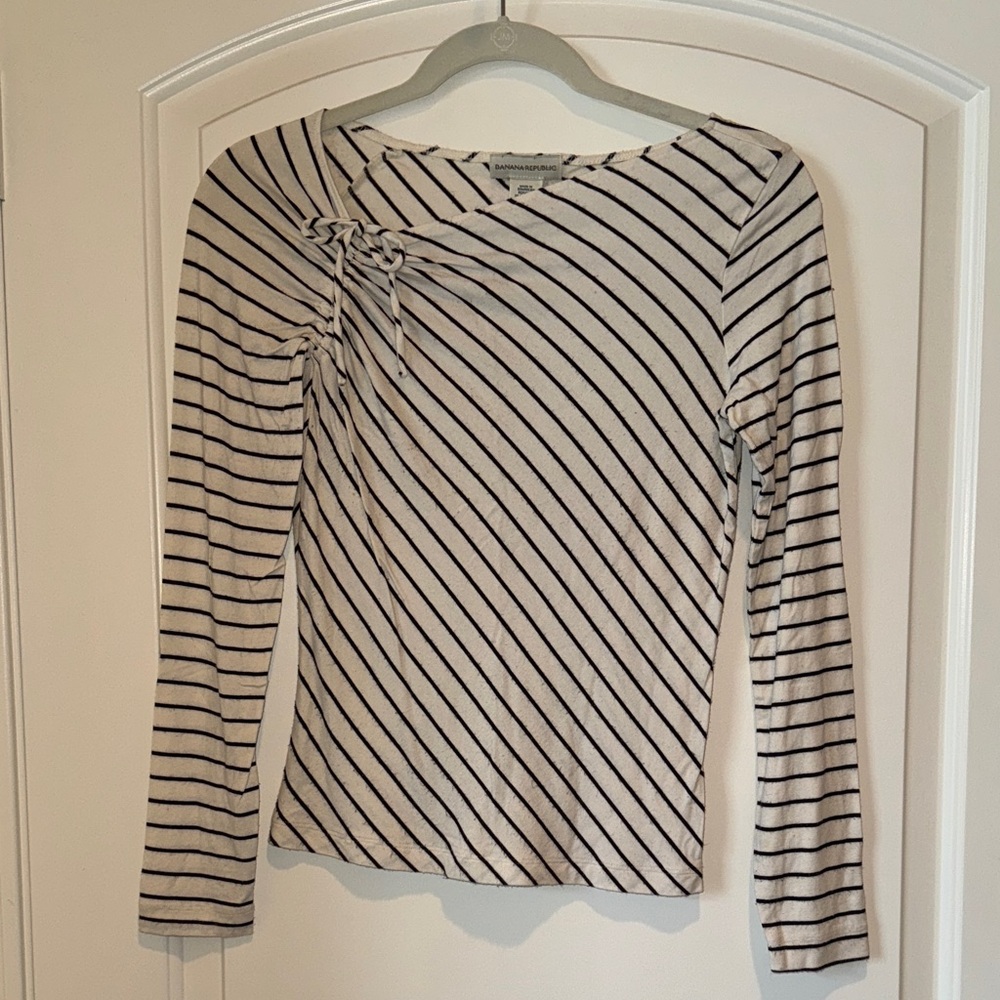 Striped Long-Sleeve Top with Shoulder Tie - White/Black